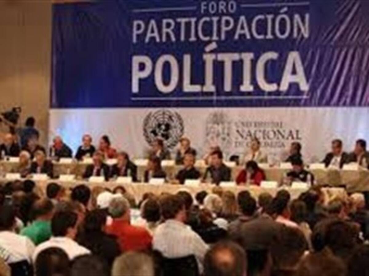 Resumen 7:00 am: Son 500 las propuestas hechas en el foro de participación política