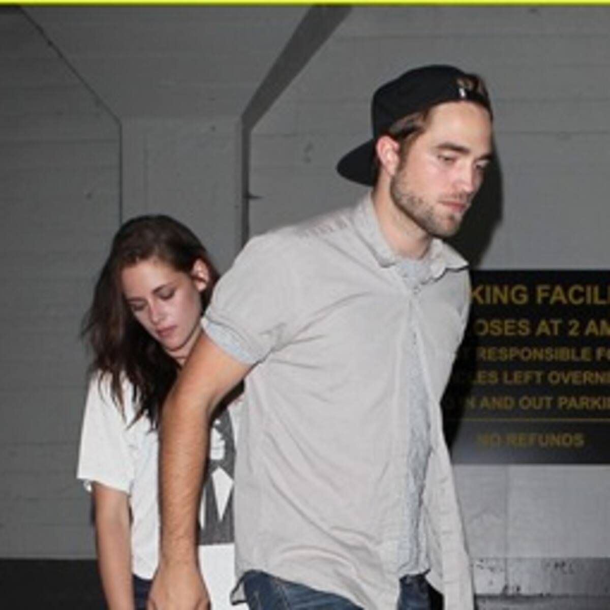 Robert Pattinson y Kristen Stewart retoman su relación con cautela