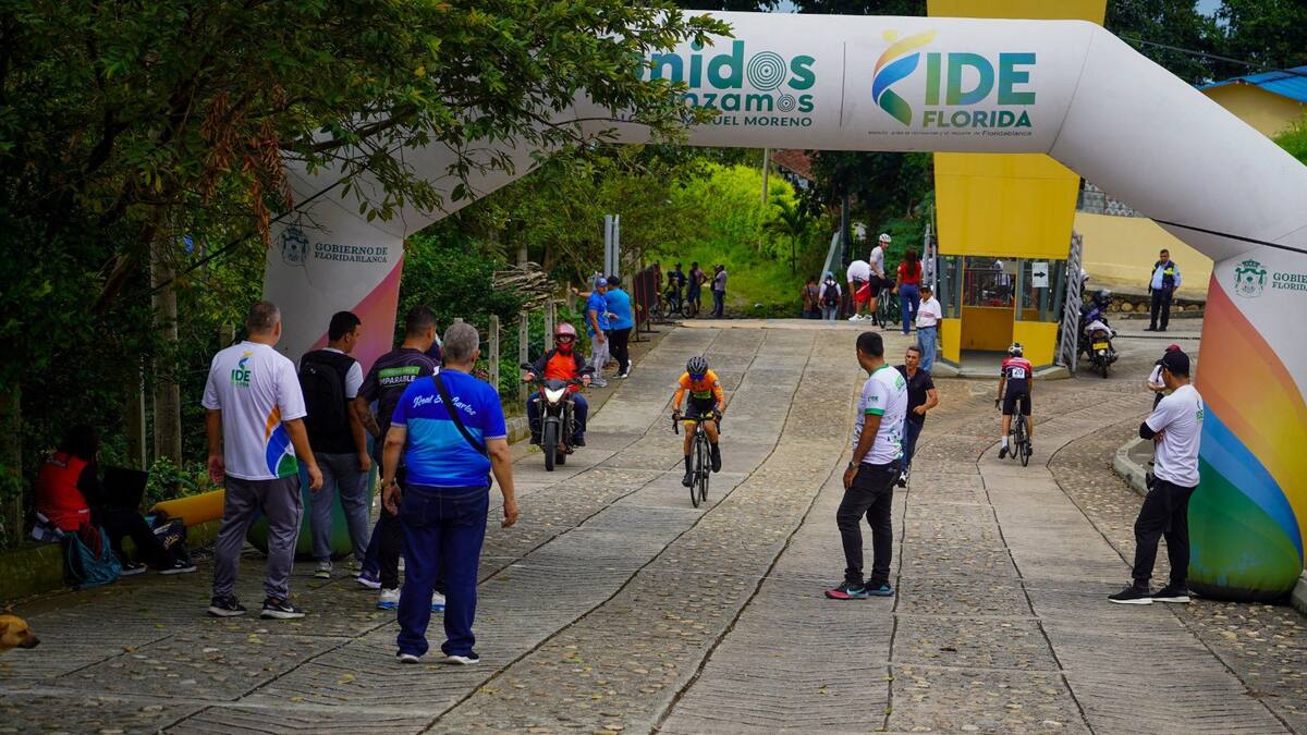 ¡Pilas! Por carrera ciclística hay cierres viales en Floridablanca