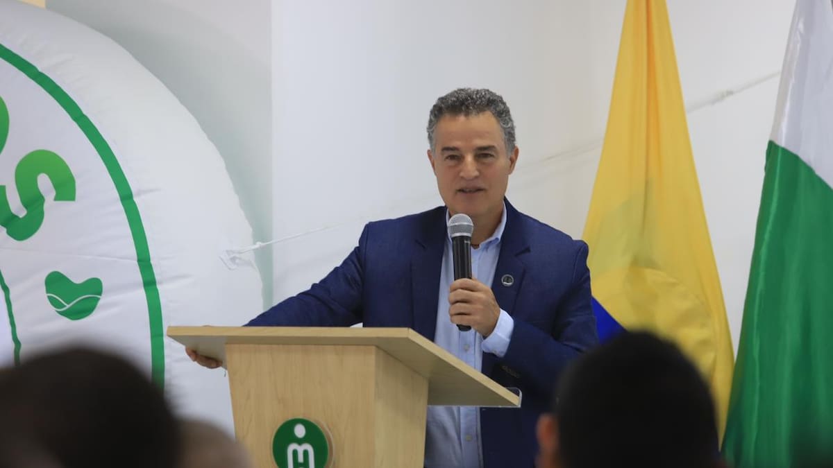 Gobernador de Antioquia critica improvisación en visita de alcalde de New York a Urabá