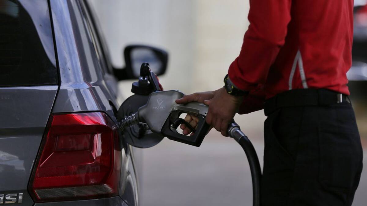 Redución del 70% en la venta de combustibles en el Valle