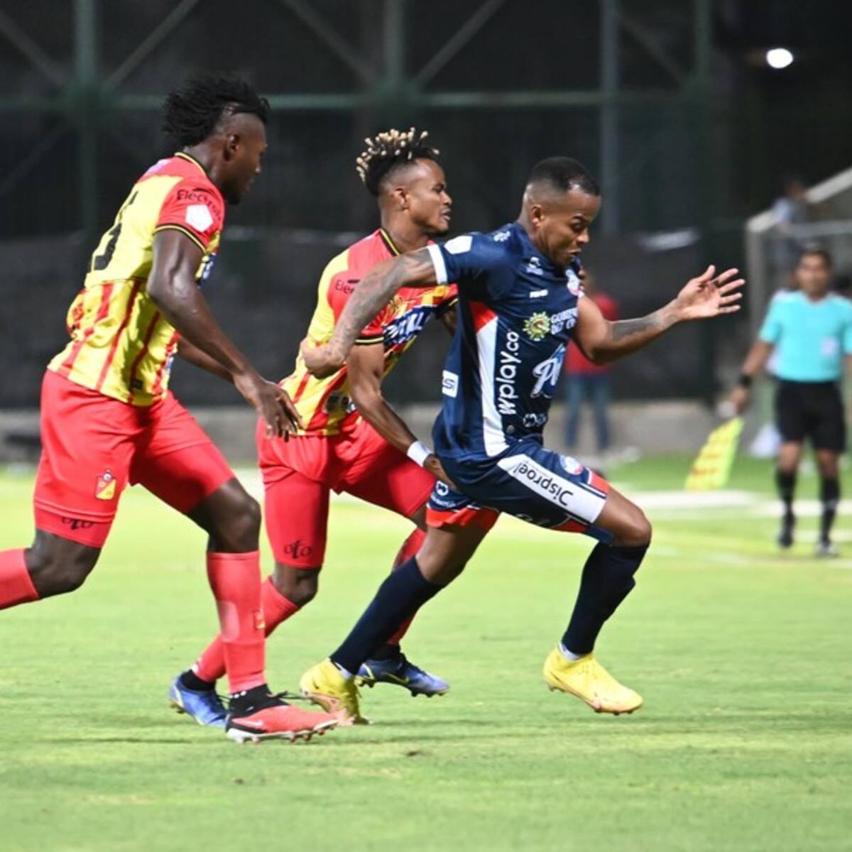 Deportivo Pereira se lleva una agónica victoria en su visita al Alianza FC