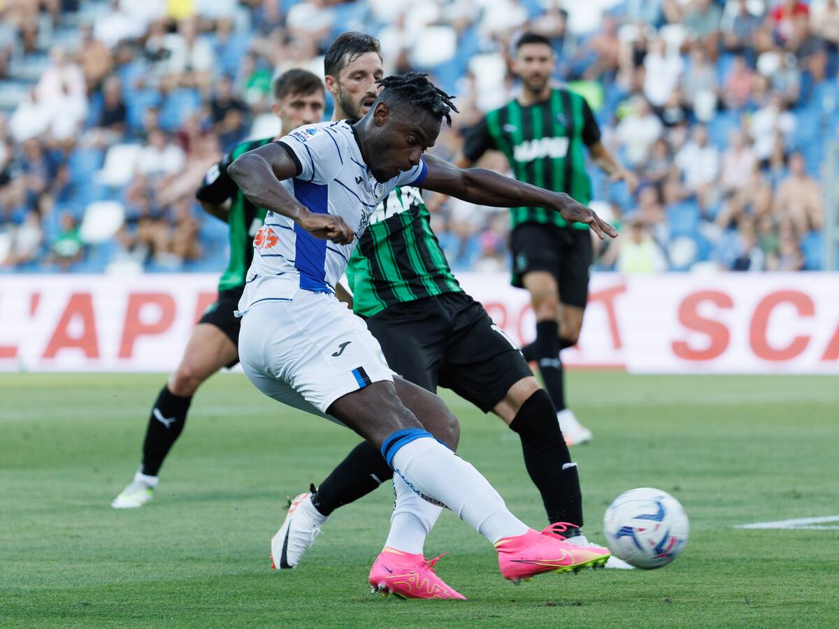 Duván Zapata fue titular en la victoria del Atalanta 0-2 ante el Sassuolo