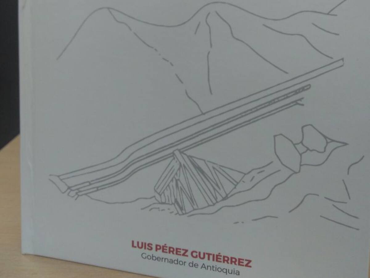 Gobernador presentó el libro que explica los ocho errores de Hidroituango