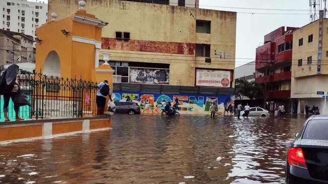 En plenaria se llevó a cabo debate para revisar las acciones que ha realizado el distrito en tema de drenajes pluviales