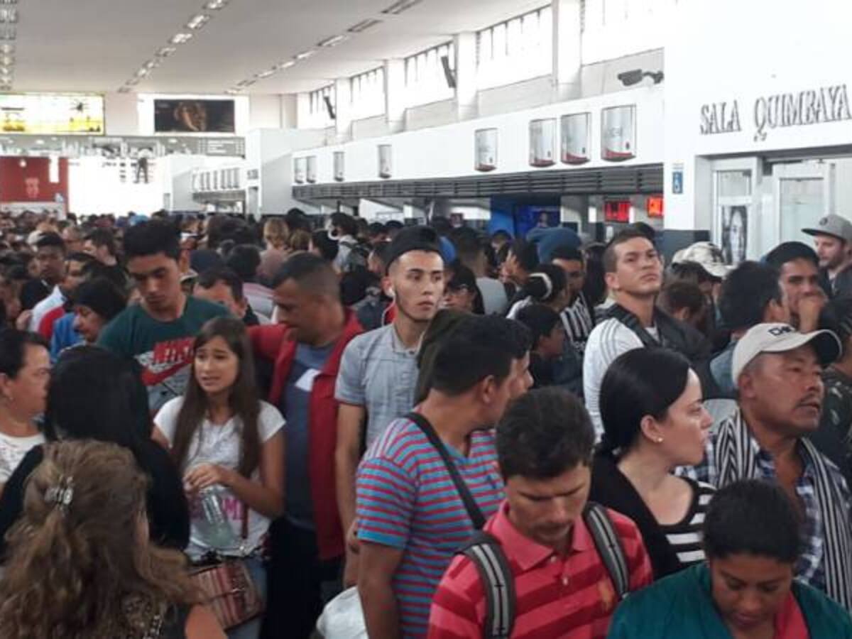 Colapsa terminal de transportes de Armenia, no hay tiquetes a Bogotá