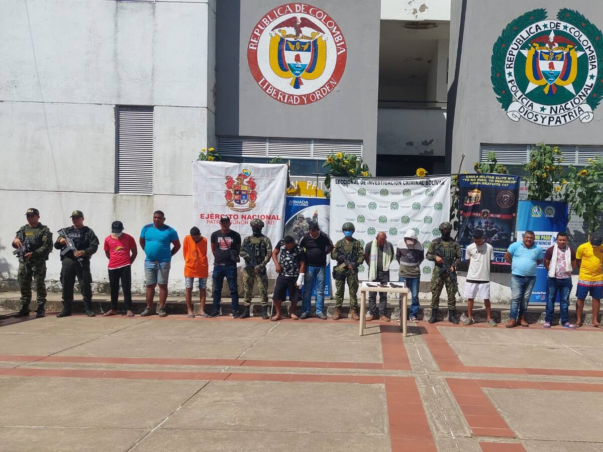 Cayeron 15 presuntos integrantes de las Autodefensas Gaitanistas en Bolívar