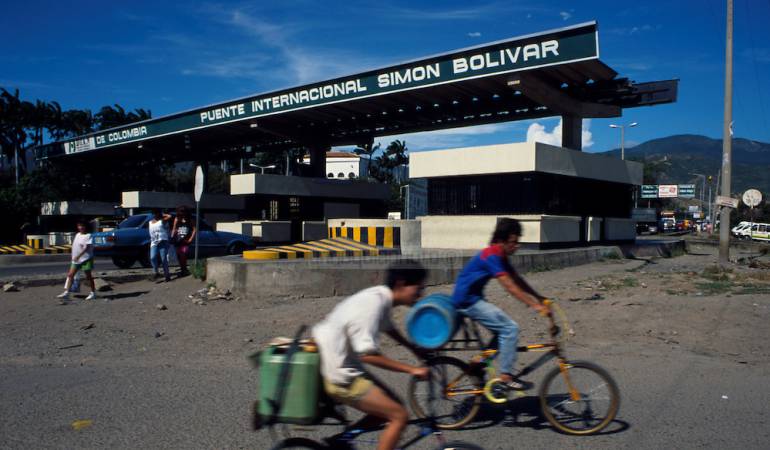 Los habitantes de la frontera acuden a esta actividad para subsistir en medio de la reapertura de la frontera. 