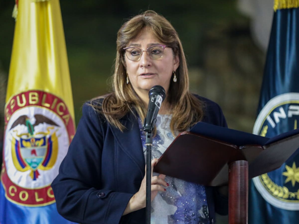 Ángela María Buitrago presentó al presidente Petro su renuncia irrevocable al Ministerio de Justicia