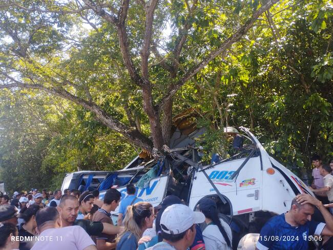 Accidente de buseta en el Área Metropolitana de Cúcuta. / Foto: Cortesía.