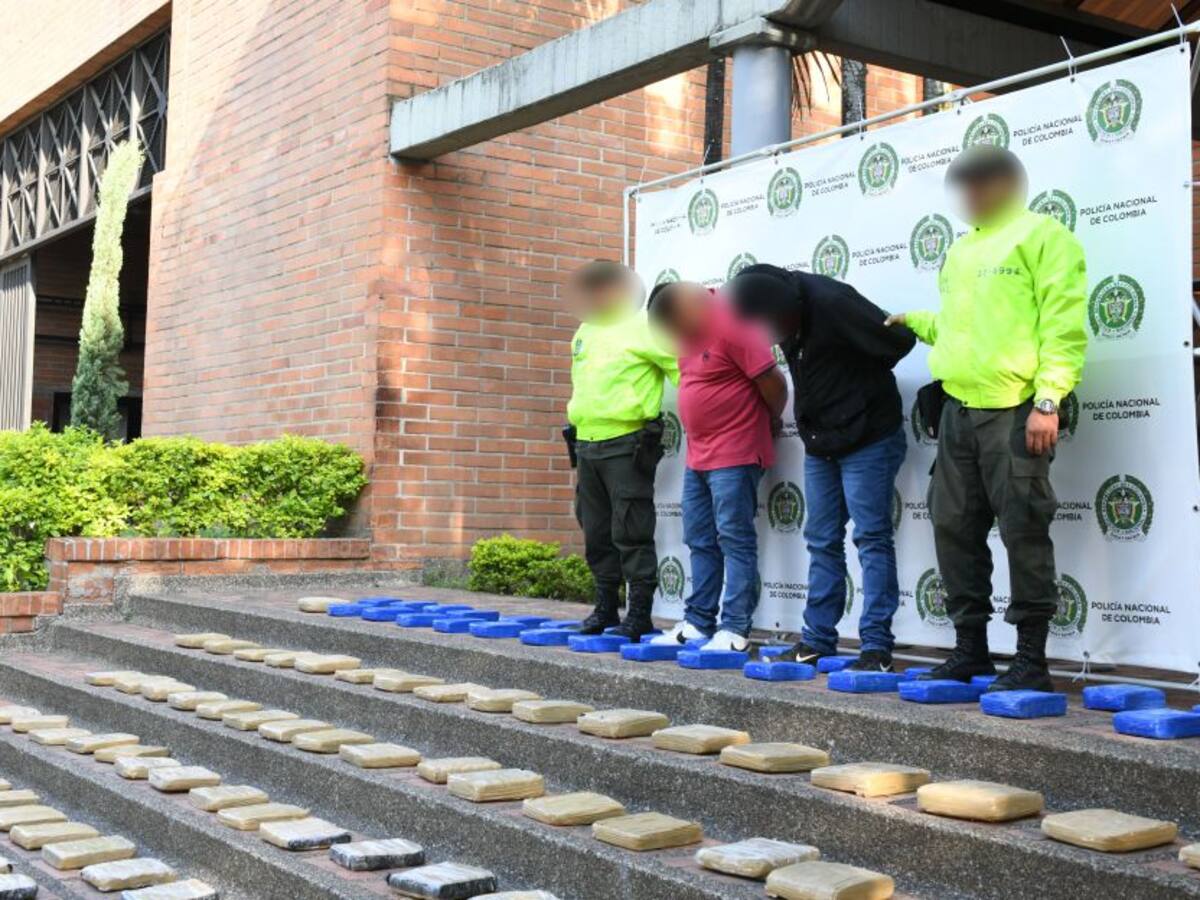 La policía incautó 240 kg de marihuana en vías del suroeste de Antioquia