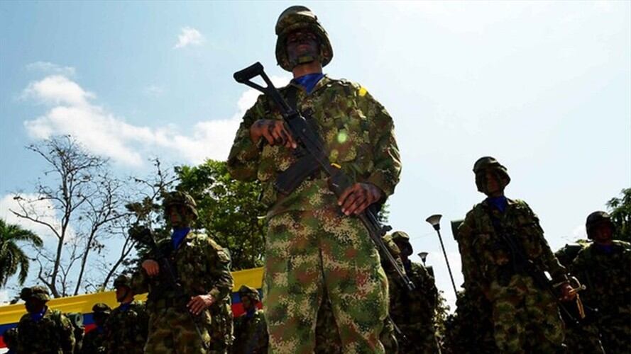 Militares refuerzan la seguridad de los caleños. Foto: Colprensa