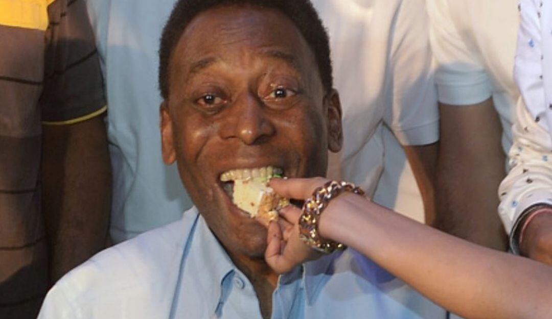 Pelé celebrando un cumpleaños