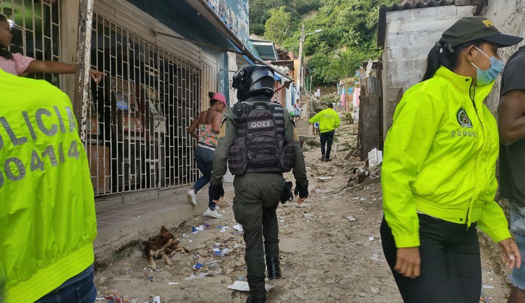 La institución policial capturó a 25 presuntos delincuentes e incautó 1.600 dosis de droga