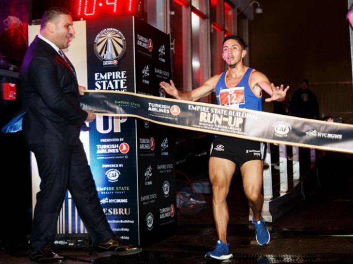 Colombiano Frank Carreño ganó ascenso en el Empire State