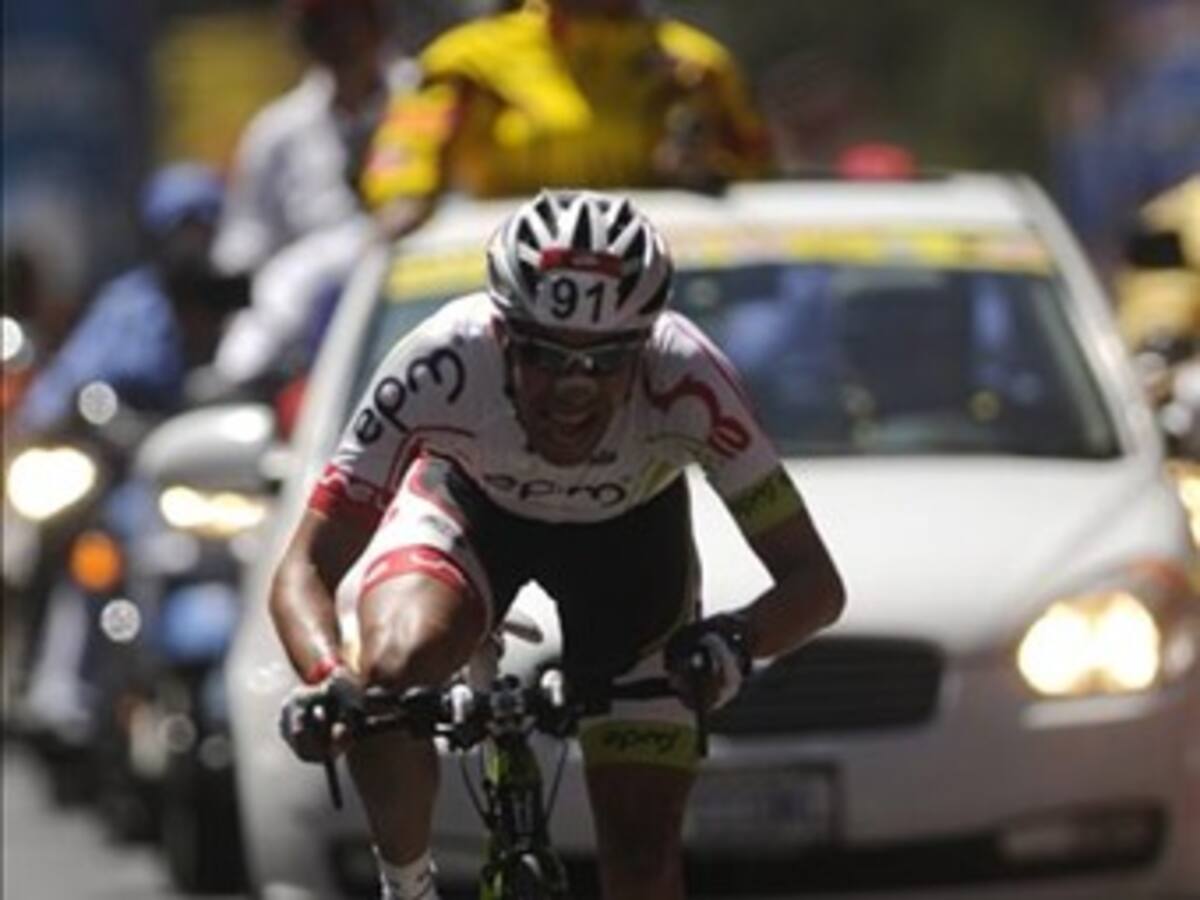 Giovanni Báez campeón de la Vuelta a Guatemala