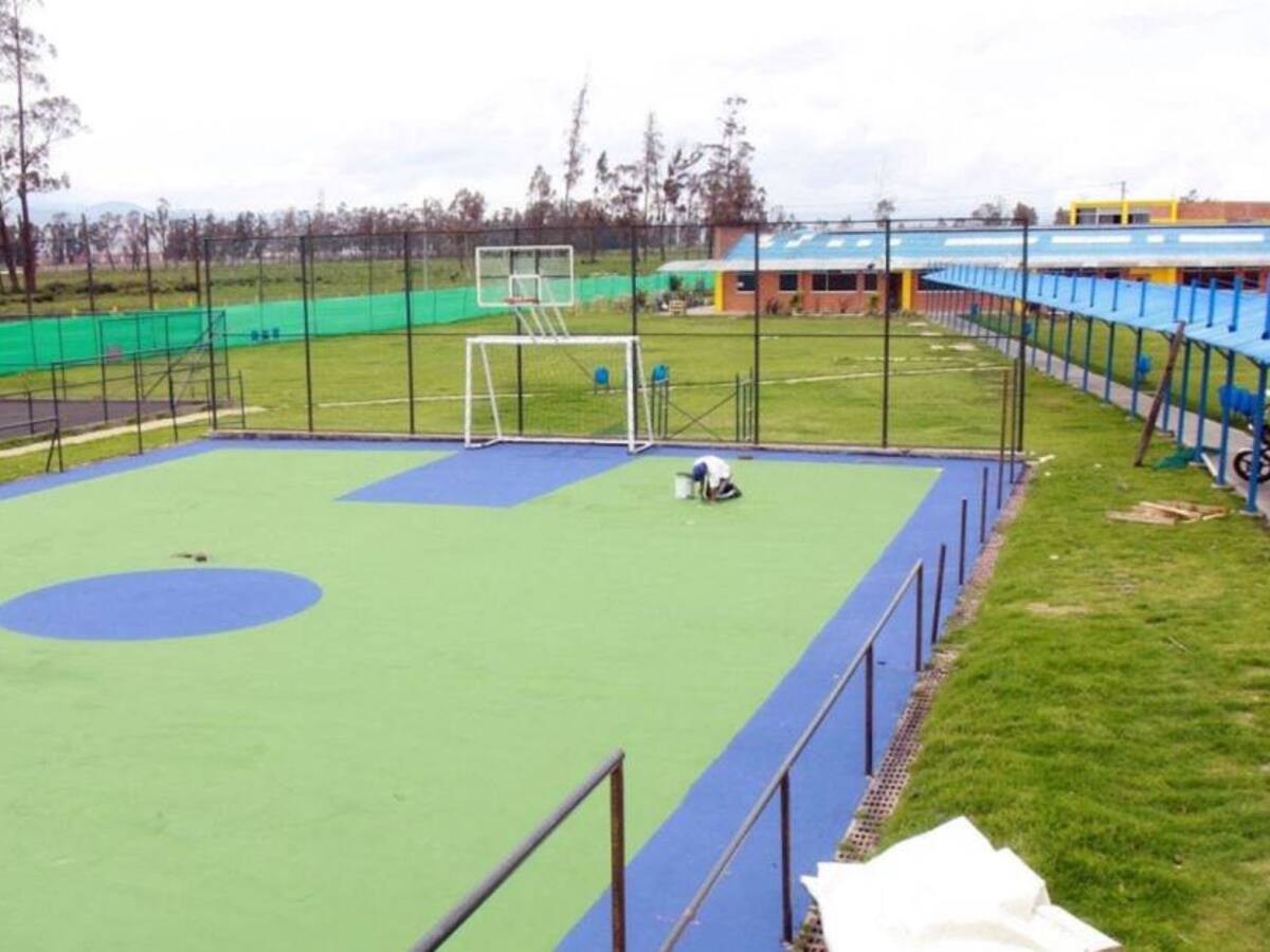 Antioquia hará inventario de lotes para la propuesta educativa de Petro