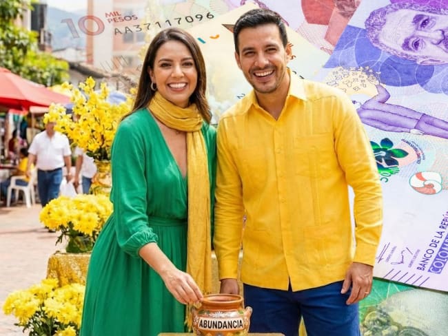 Año Nuevo 2026: Los colores que debe vestir para atraer dinero, salud y amor // Caracol Radio