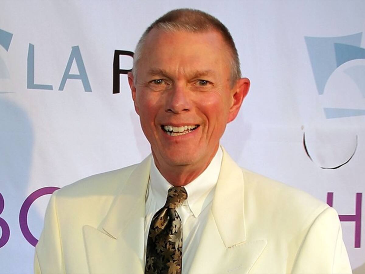 Richard Carpenter relata cómo regrabó la voz de su fallecida hermana Karen Carpenter