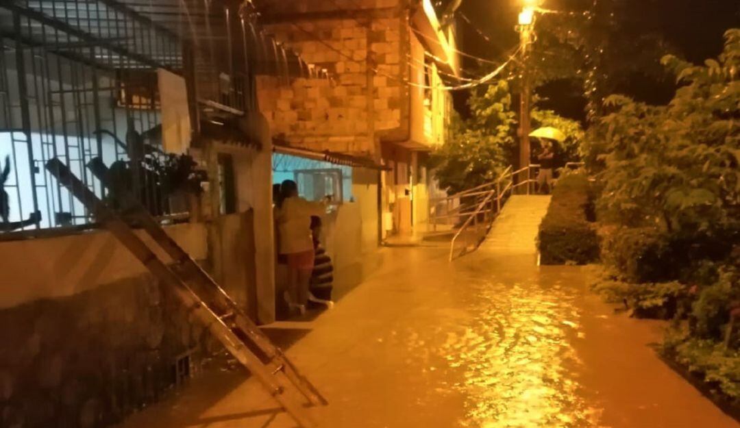 Las emergencias ocurrieron en tres barrios de Melgar. 