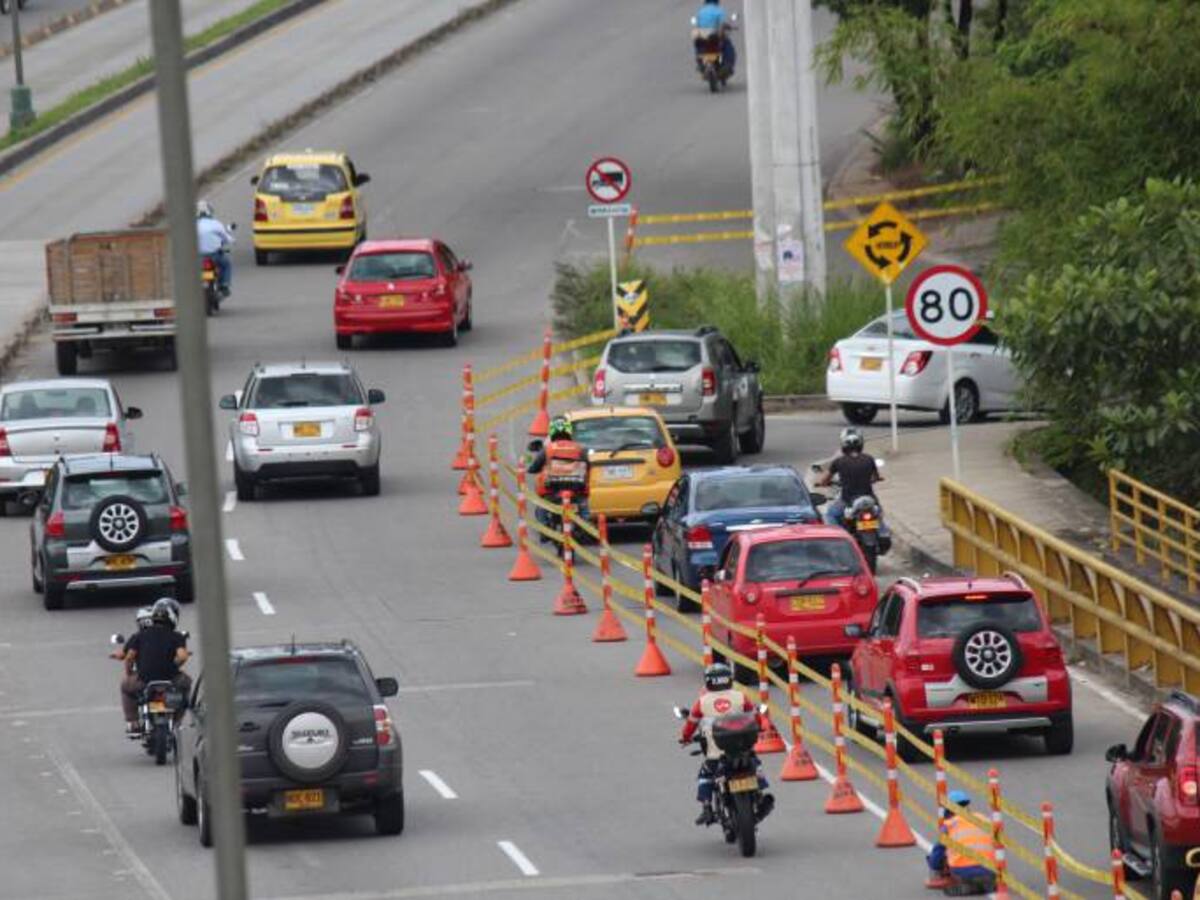 Aplicarían pico y placa a carros de Bucaramanga en otros municipios