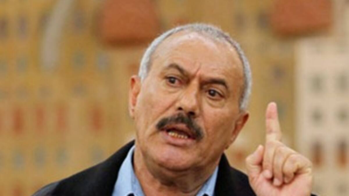 Presidente de Yemén afirma que dejará el poder en un mes