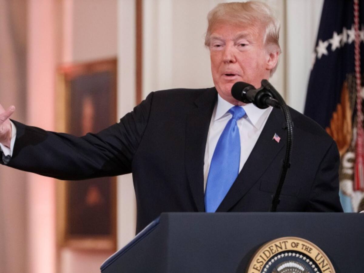 Trump dice que si los demócratas le investigan, el "Gobierno se paralizará"