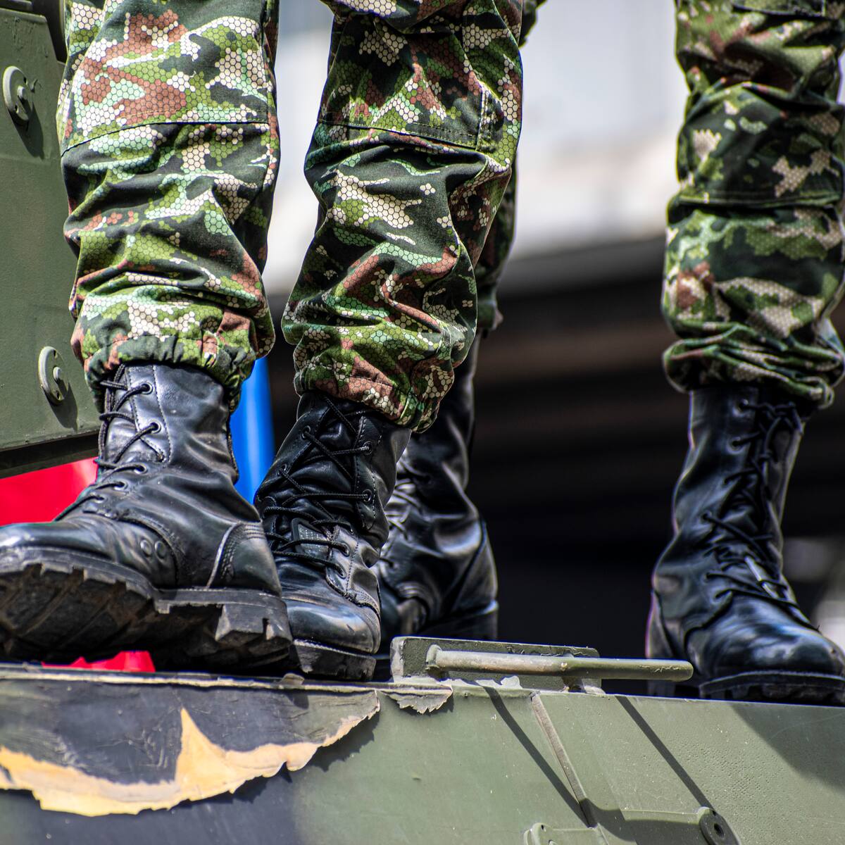 Condenan a coronel del Ejército por atacar a un subalterno en una brigada en Cali