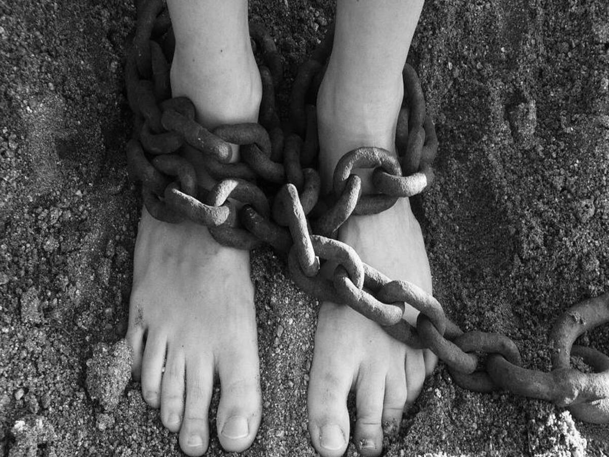 En Ayapel, Córdoba, las autoridades rescataron a una niña que era encadenada