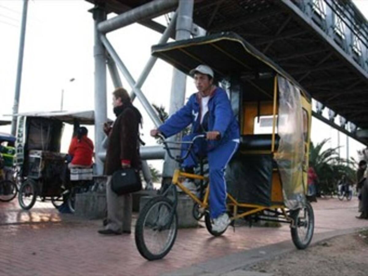 Concejal Ferreira propone legalizar el ‘bicitaxismo’ en Bogotá
