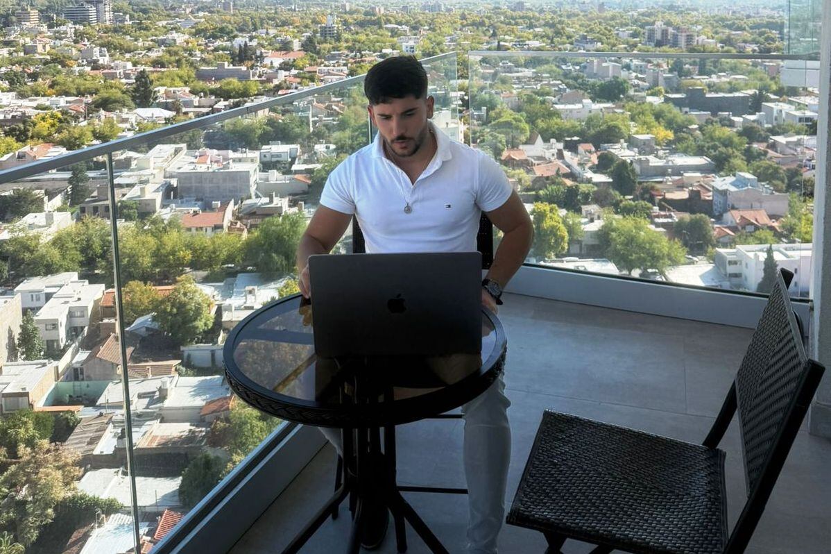 Agustín Rondinelli apuesta por la IA para formar equipos comerciales