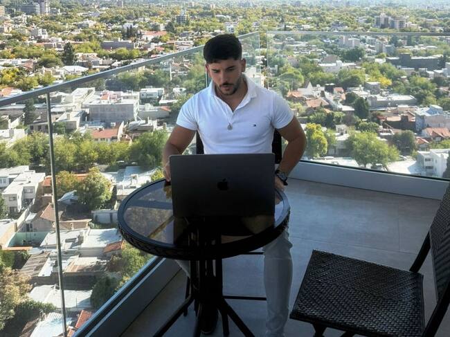 Agustín Rondinelli apuesta por la IA para formar equipos comerciales