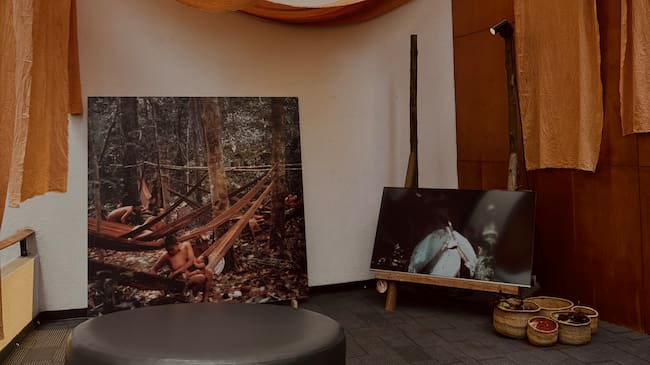 Salvar la herida, exposición sobre la comunidad indígena Nukak. | Foto: Sara Alejandra Medellin