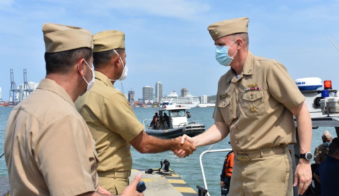 La visita estuvo presidida por el Contralmirante Norman Iván Cabrera Martínez Jefe de Inteligencia Naval
