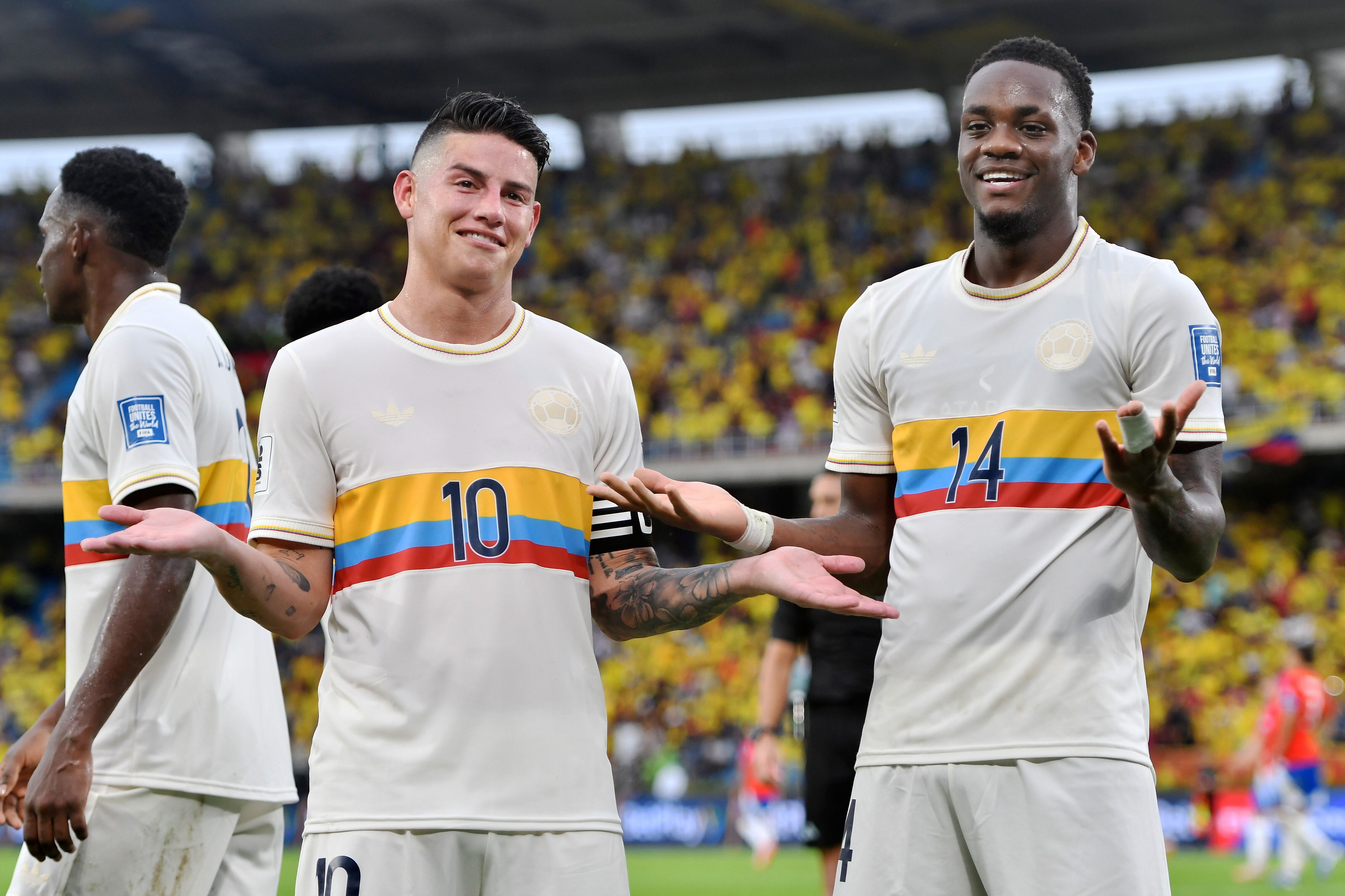 Jhon Duran y James Rodríguez / Getty Images.