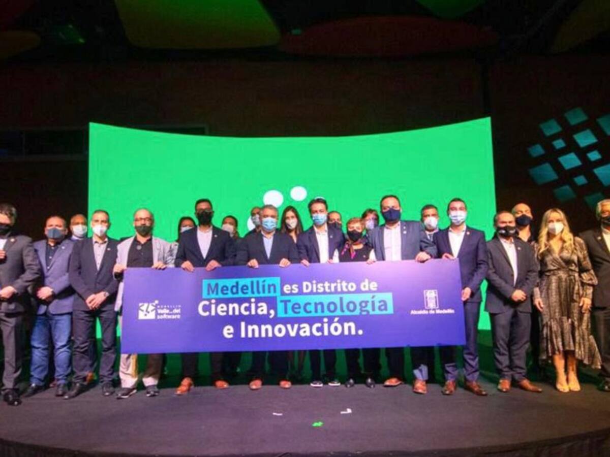 En Medellín instalan un consejo de Ciencia, Tecnología e Innovación