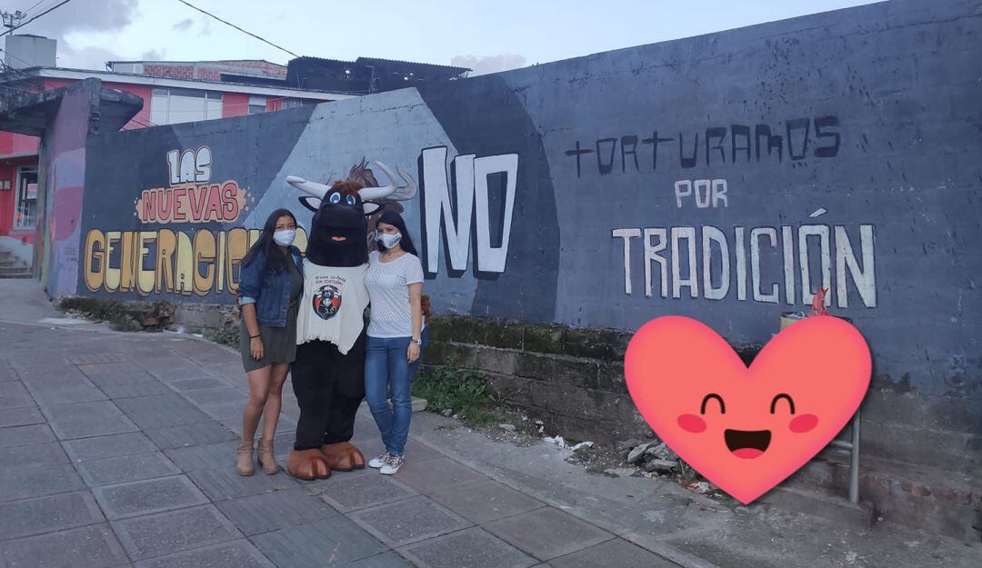 Campaña antitaurina recorre las calles de Manizales.