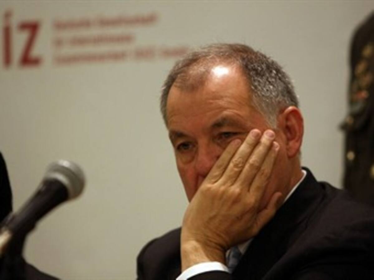 Nuevo choque entre fiscal y procurador