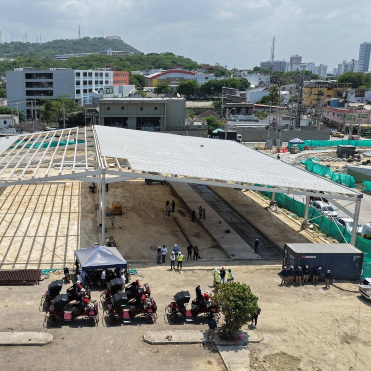 Obras en hangar de coches eléctricos de Nuevo Chambacú registran avances del 50%
