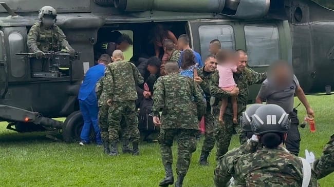 Rescate de seis niños en selva del Caquetá