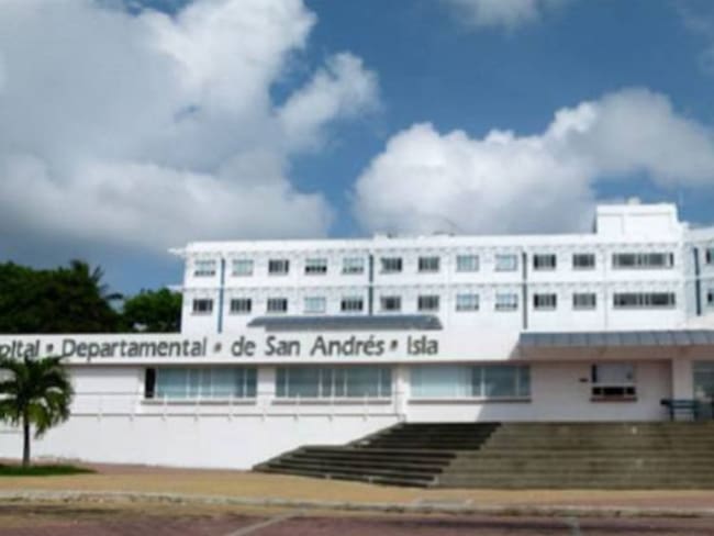 Proponen trabajo en equipo para evitar colapso del Hospital de San Andrés