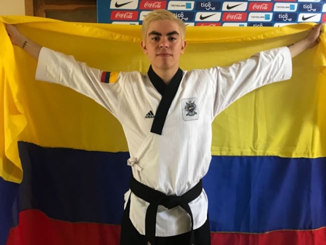 En taekwondo, Isaac Vélez le entrega un nuevo oro a Colombia