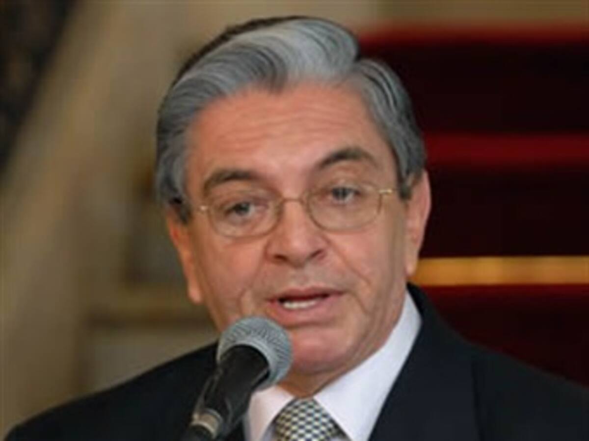 Gobierno anuncia convocatoria a sesiones extras del Congreso