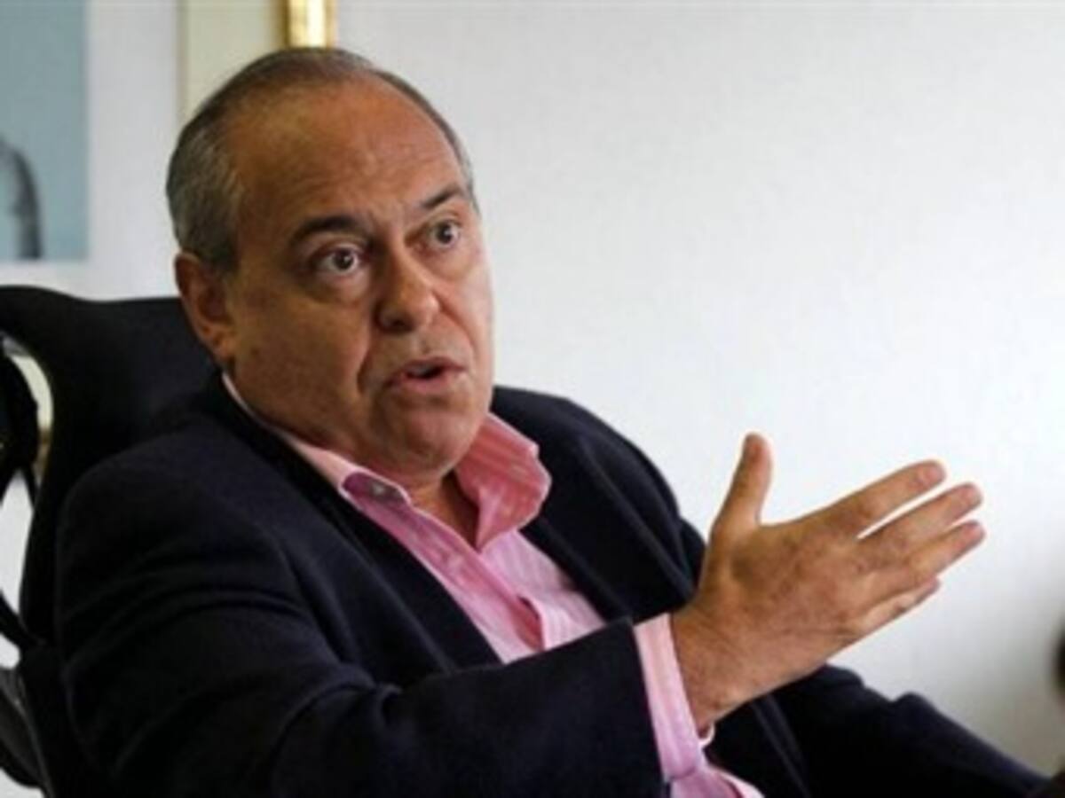 Yo me la jugué por la paz sin mojitos ni yates: Camilo Gómez
