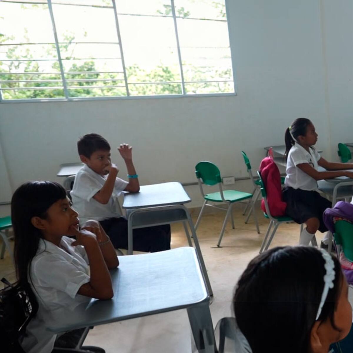 Contraloría logra beneficiar a 459 personas en Leticia con su apoyo en entrega de colegio
