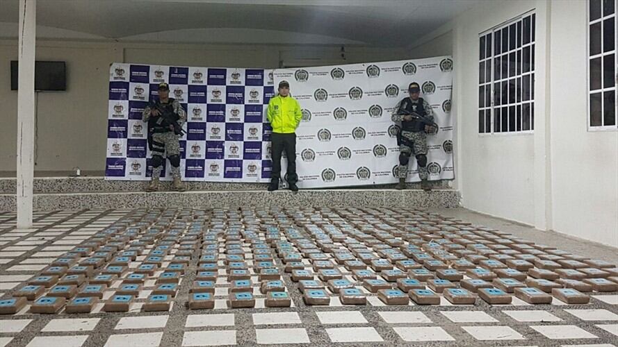 Decomisan la primera tonelada de cocaína del 2018. Foto: Armada Nacional