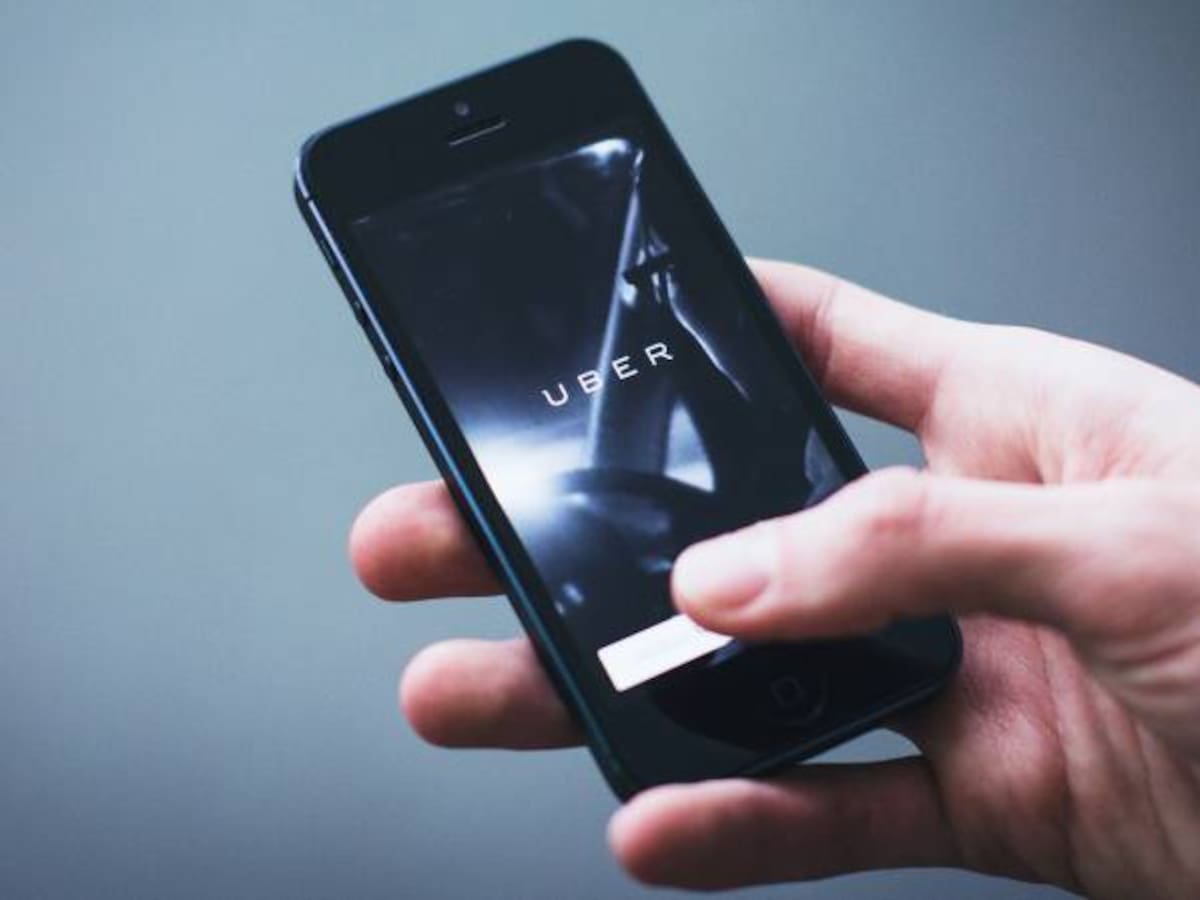 Falla en app de Uber permitió un fuerte cobro a usuaria