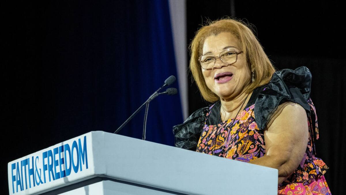 El aborto es doloroso sea legal o no: Alveda King tras decisión de la Corte en EEUU