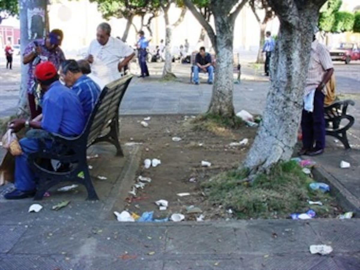 En barrios de Cartagena se afronta emergencia por falta de recolección de basura