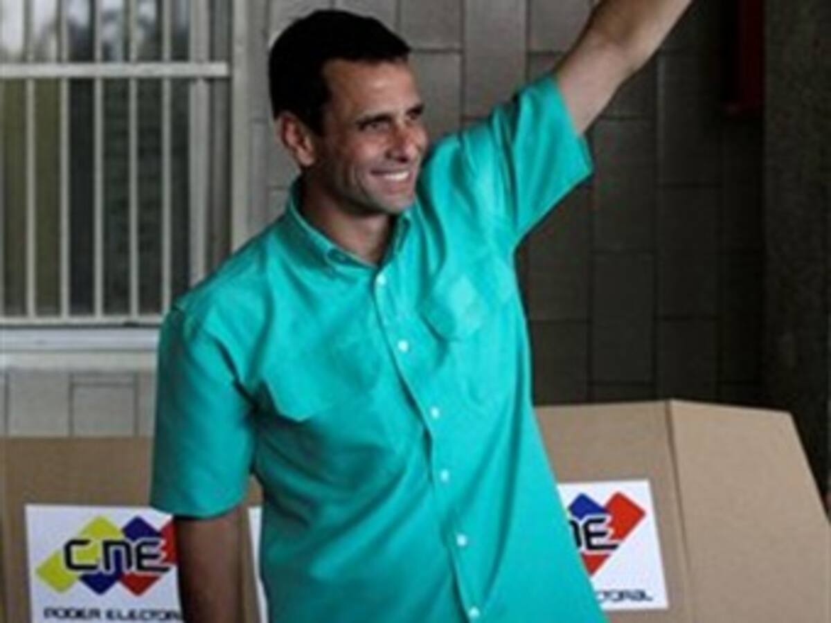 Encuesta a boca de urna de la firma Varianza le da la victoria a Capriles